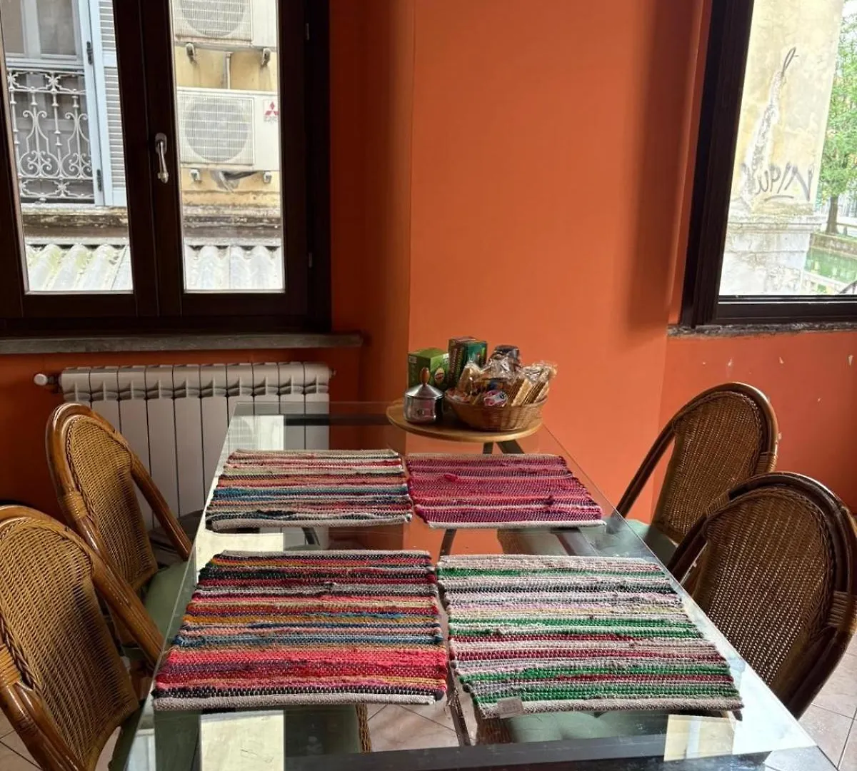 Appartement Casa Accogliente Sul Naviglio à Milan